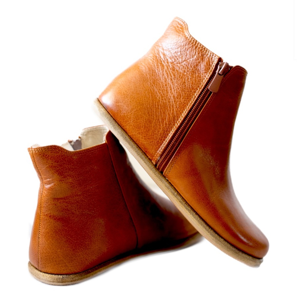 Anya’s Shop Rosa Zipper Boots size 37 EUC | Barefoot Leather Ankle Boots